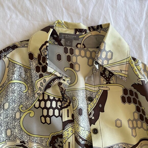 Vintage Ann Taylor 100% Silk Blouse (SP) - Picture 4 of 7